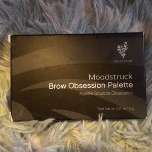 BRAND NEW Younique Brow Obsession Palette in Blond